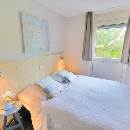 בית נופש Duinland Sint Maartenszee