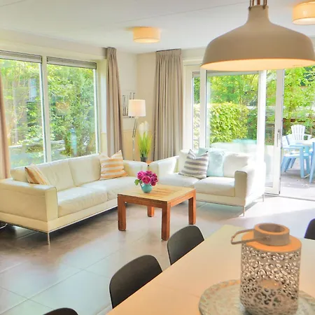 בית נופש Duinland Sint Maartenszee